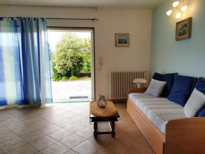 One bedroom appartement with enclosed garden and wifi at Arona 3 km away from the beach